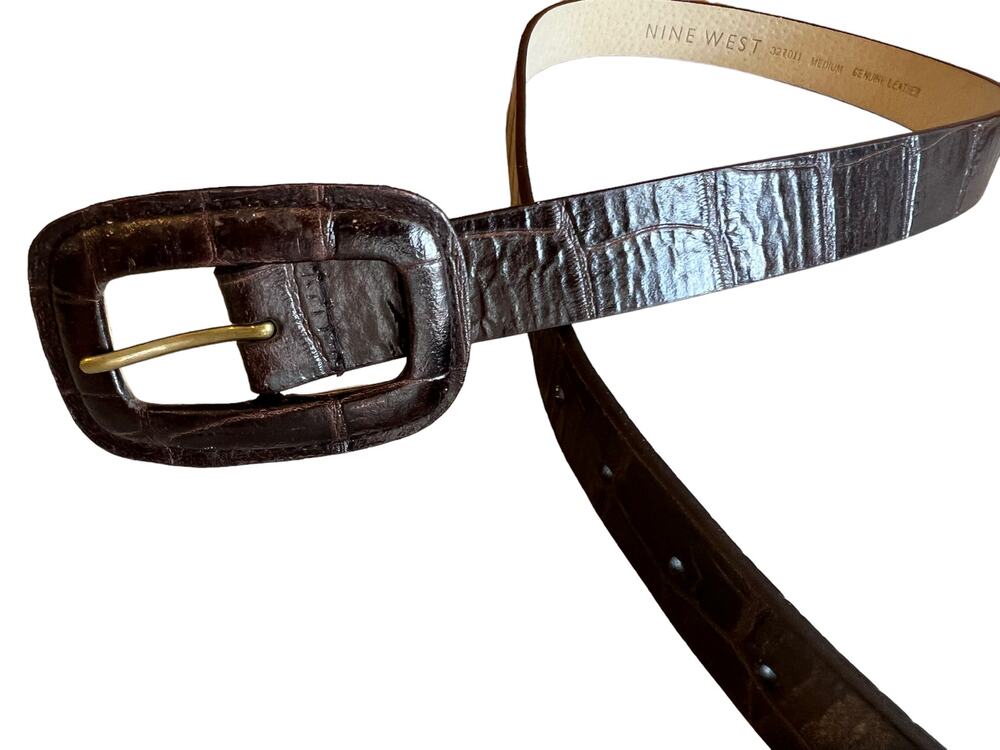 Vintage Nine West dark brown croc leather belt